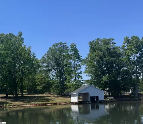 196 Lyman Lodge Rd, Lyman, SC 29365