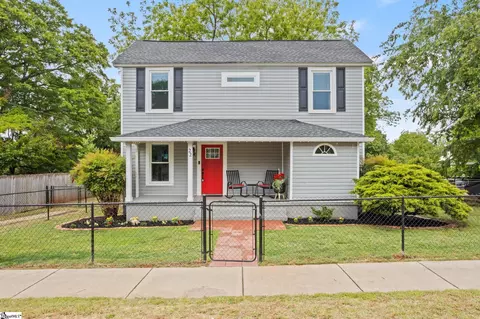 22 2nd Ave, Greenville, SC 29609