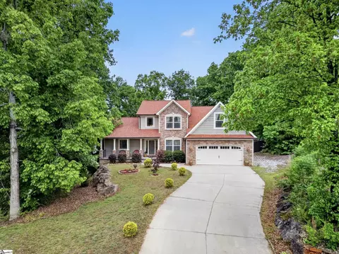 112 Trotter Ct, Moore, SC 29369