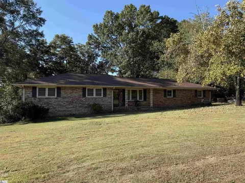 102 Olivarri Dr, Anderson, SC 29621