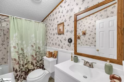 Bath - 90 E Stagecoach Rd, Cross Hill, SC 29332 photo 1 of 3