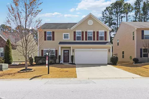 15 Fawn Hill Dr, Simpsonville, SC 29681