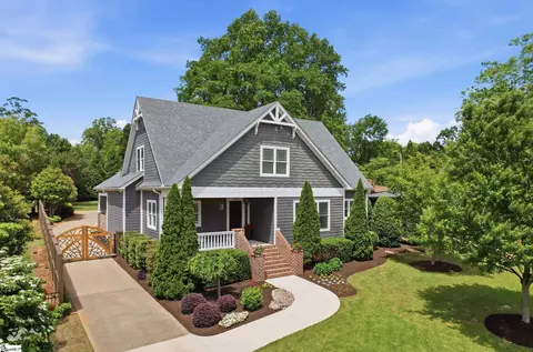 217 E Avondale Dr, Greenville, SC 29609