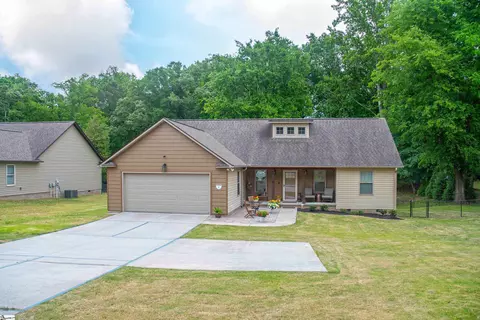 834 Conneross Rd, Townville, SC 29689