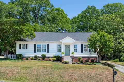 117 Taylors Rd, Taylors, SC 29687