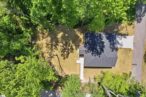 View/Area - 206 Kendrick St, Greer, SC 29651 photo 2 of 6