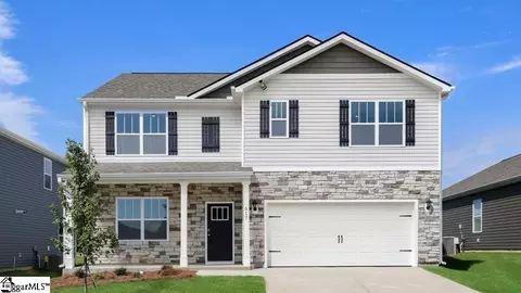 617 Bonifay Dr, Fountain Inn, SC 29644