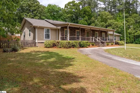 420 Holland Rd, Simpsonville, SC 29681