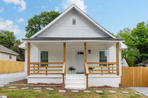 12 Waco St, Greenville, SC 29611