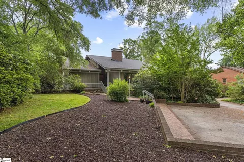 211 Old Town Way, Simpsonville, SC 29681