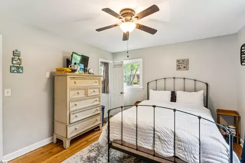 Bedroom - 817 Johnson Rd, Central, SC 29630 photo 4 of 4