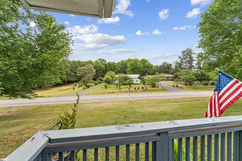 Exterior - 817 Johnson Rd, Central, SC 29630 photo 4 of 13