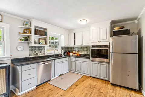 Kitchen - 817 Johnson Rd, Central, SC 29630 photo 1 of 1