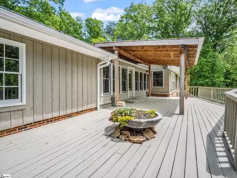 Exterior - 7 Heartstone Ln, Landrum, SC 29356 photo 12 of 14