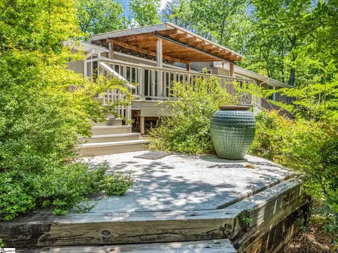 Exterior - 7 Heartstone Ln, Landrum, SC 29356 photo 5 of 14