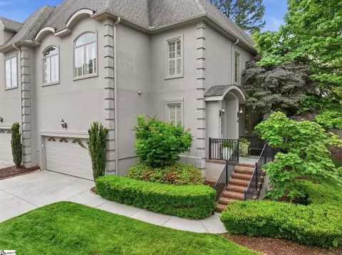 231 Castellan Dr, Greer, SC 29650