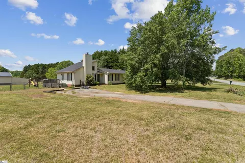 713 Jameson Rd, Easley, SC 29640