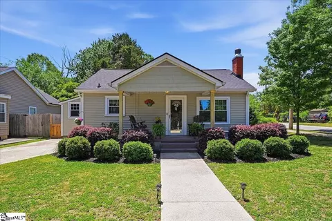 219 Sycamore Dr, Greenville, SC 29607