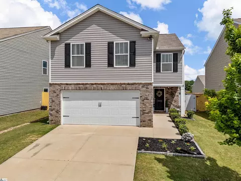 1356 Ledsham Ct, Greer, SC 29651
