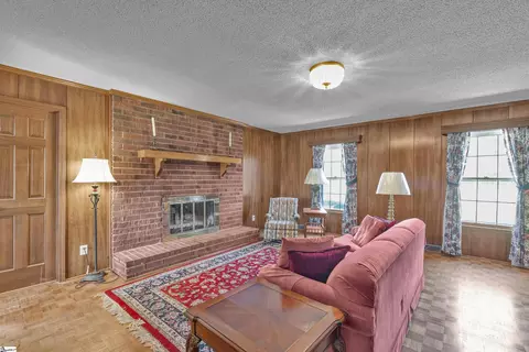 Living - 708 Devenger Rd, Greer, SC 29650 photo 1 of 1