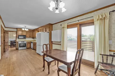 Dining - 708 Devenger Rd, Greer, SC 29650 photo 2 of 2