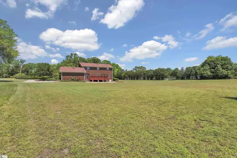 Exterior - 708 Devenger Rd, Greer, SC 29650 photo 4 of 7