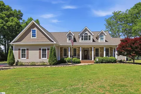 10 Andelusian Ct, Pelzer, SC 29669