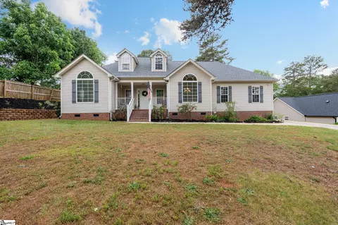 203 Stanley Rd, Greenville, SC 29611