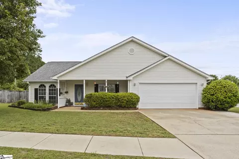 1 Appalachian Ln, Mauldin, SC 29662