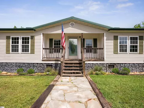 327 Emily Ln, Piedmont, SC 29673