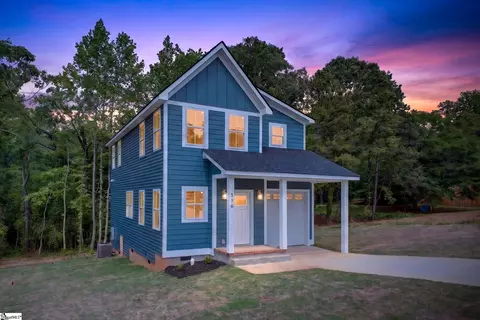 316 W Caroline St, Greenville, SC 29611