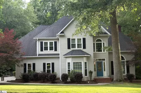 613 Neely Farm Dr, Simpsonville, SC 29680