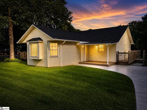 212 Seigler Rd, Pelzer, SC 29669