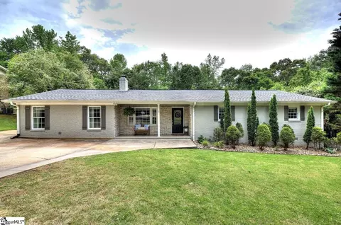 105 Theodore Dr, Greenville, SC 29611