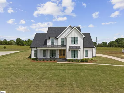 402 Old Batson Rd, Taylors, SC 29687