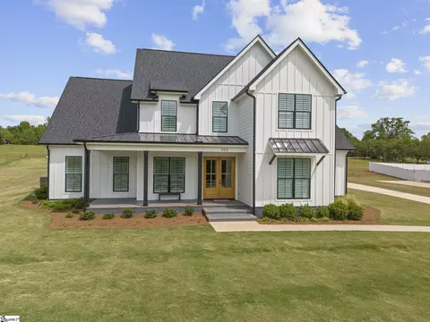 402 Old Batson Rd, Taylors, SC 29687