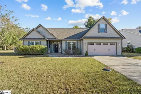 247 Finley Hill Ct, Simpsonville, SC 29681