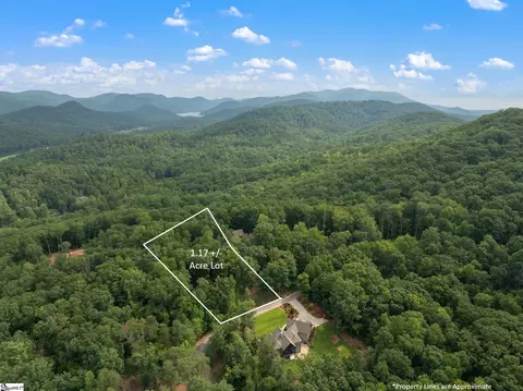 219 Luberon Ln, Travelers Rest, SC 29690
