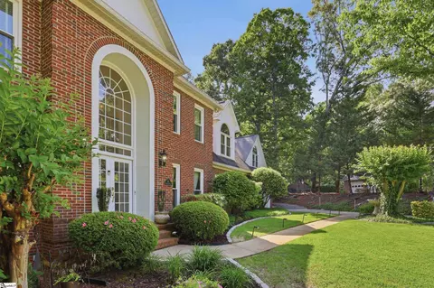Exterior - 111 Overlook Ct, Easley, SC 29642 photo 2 of 8