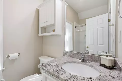Bath - 111 Overlook Ct, Easley, SC 29642 photo 3 of 7