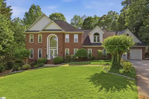 111 Overlook Ct, Easley, SC 29642