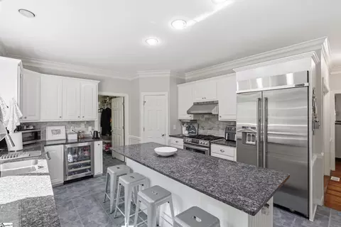 Kitchen - 111 Overlook Ct, Easley, SC 29642 photo 2 of 3