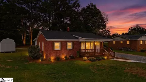 1408 Dave Dr, Newberry, SC 29108