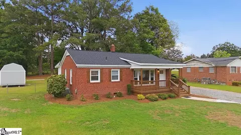 1408 Dave Dr, Newberry, SC 29108