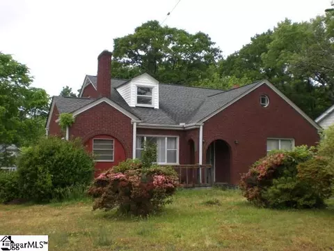 228 Grove Rd, Greenville, SC 29605