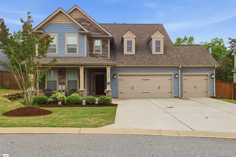 225 Coronet Ln, Taylors, SC 29687
