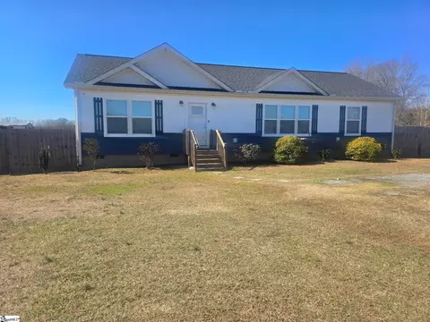 9070 Greenpond Rd, Gray Court, SC 29645