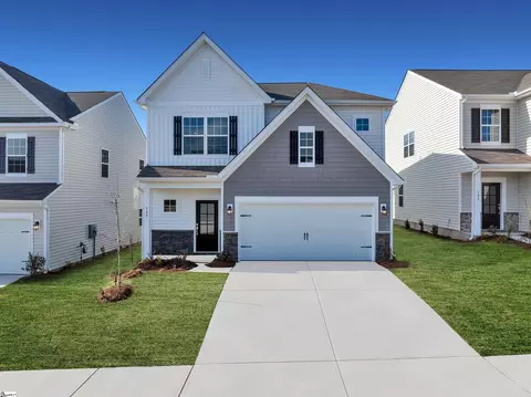 125 Farmwell Dr, Woodruff, SC 29388