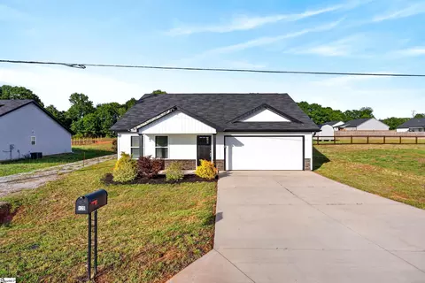 420 Cemetery Rd, Cowpens, SC 29330