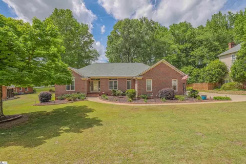101 Halifax Rd, Easley, SC 29642